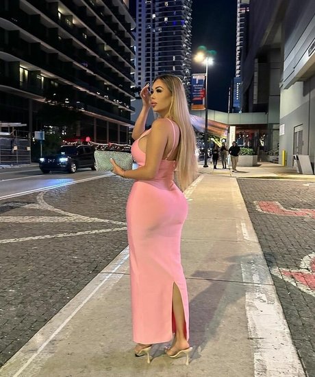 Lisa Amber star porn image