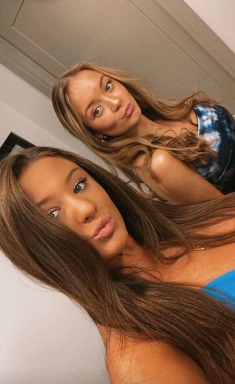 Dana S pornstar nude photos