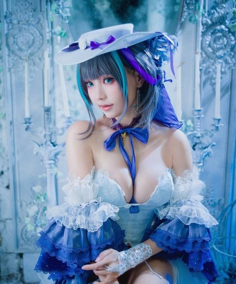 Ely Cosplay pretty actress galleries