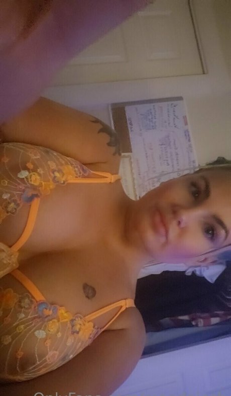 mandajosh star nude pic