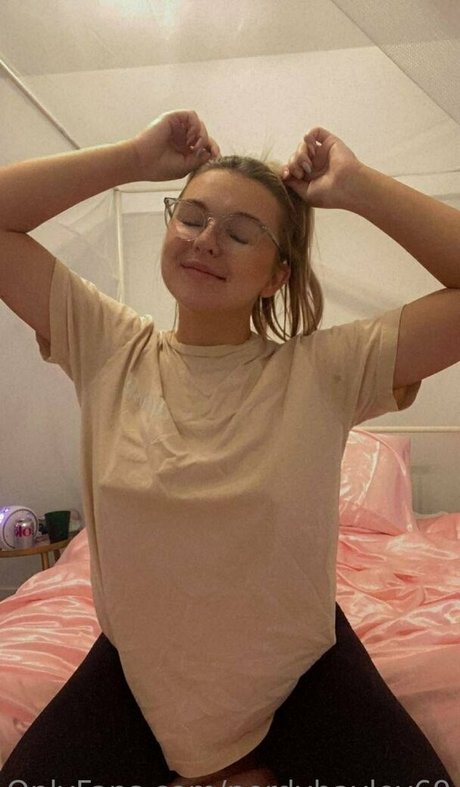 busty ebony onlyfans free nude picture