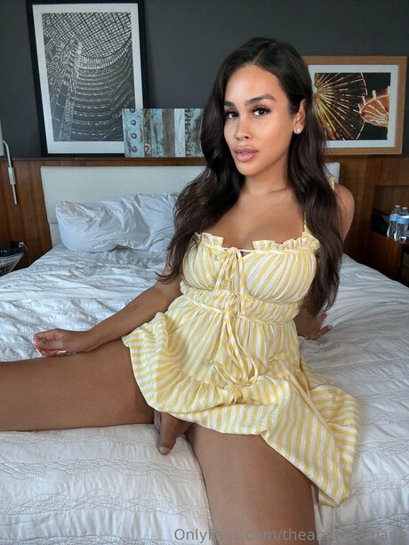 Theamericanjade exclusive model picture