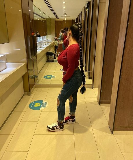 Boa Hancock star nude photo