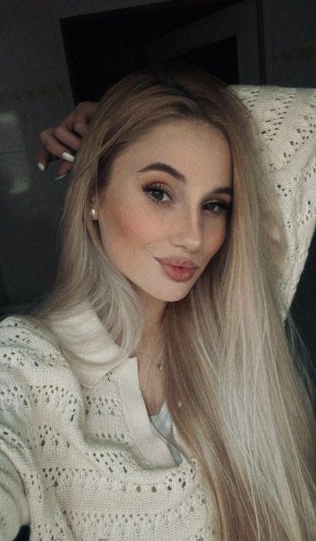 katemoonn xxx model galleries