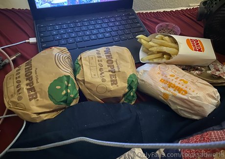 thicksadworld star top gallery