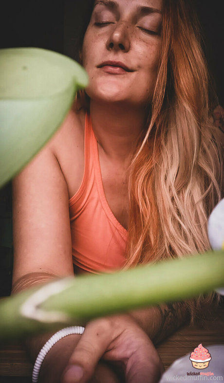 thewickedmuffin sexy pornstar photos