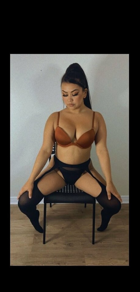 petite bbc onlyfans exclusive gallery