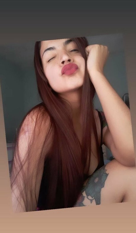 brunettesexyy adult model pics