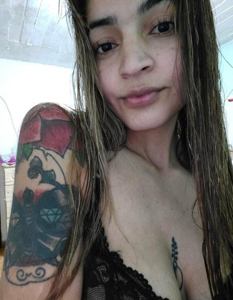 brunettesexyy hd actress picture