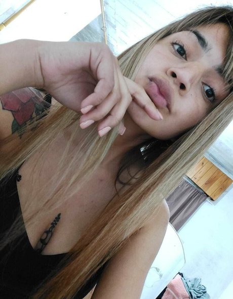 brunettesexyy pornstar gallery