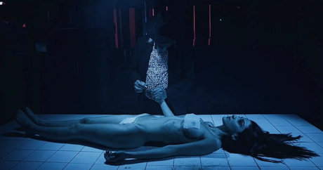 Vahide Bulu sexy star archive