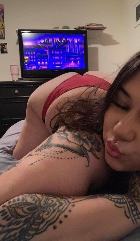 Hoethia sex actress photos