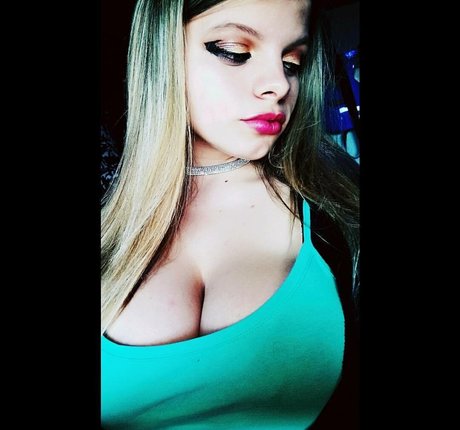 prettykitty996 hot pornstar archive