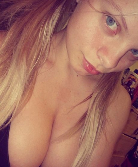 prettykitty996 model pornographic image