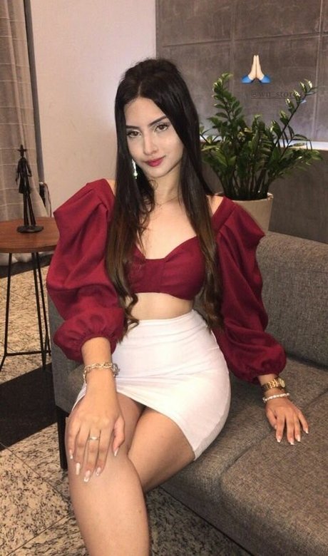 Leticia Silva model pics