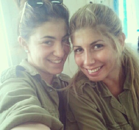 Daniella Yallouz nice star photo