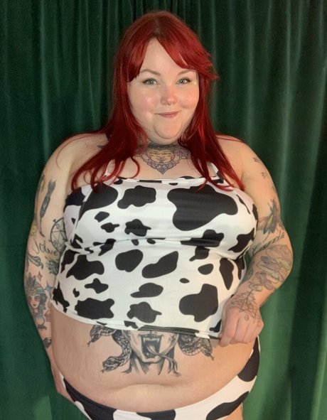 pregnant teacher onlyfans hot pic