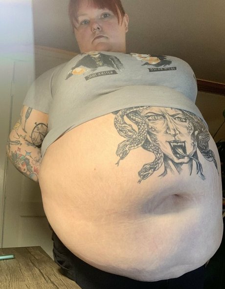 gisele bundtcake model adult photos