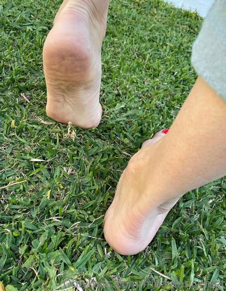 fridayfancyfeet actress pic