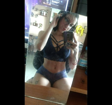 anniebgs2 perfect actress image