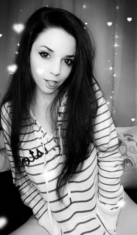 muscle trans onlyfans beautiful naked photo