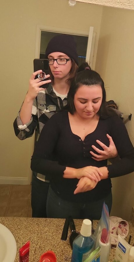 Butterflywteeth art star pic