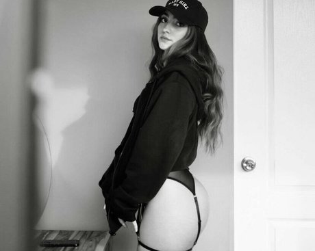 Tam Valladolid pornstar beautiful image