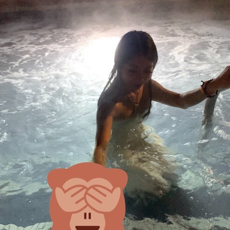 mangobbyy pornstar beautiful image