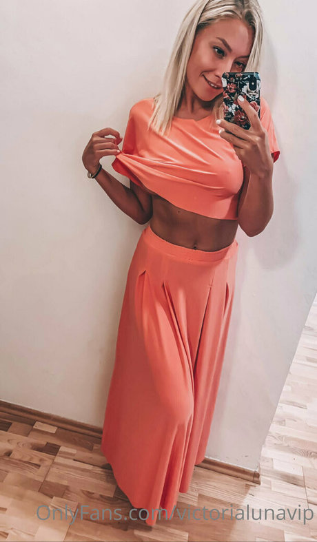 victorialunavip art model photos