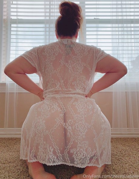 therealsabella naked model picture