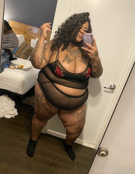 justfat hot model archive