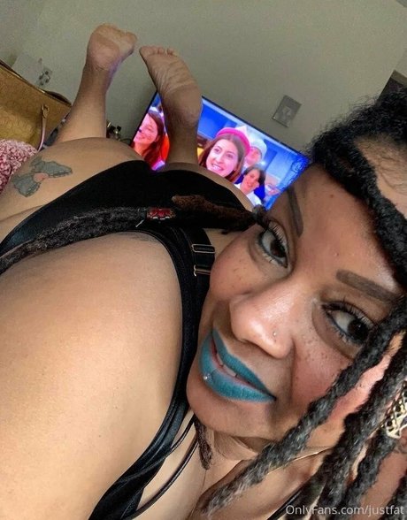 justfat model nudes photo