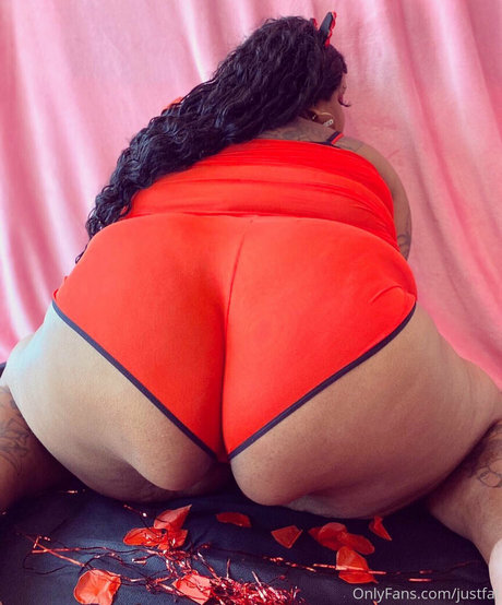 justfat pornstar sexy pic