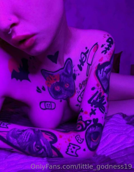 ashly696969 pretty model img