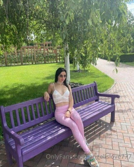 angelina crystal sexy actress photos