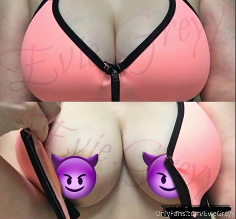 eviegreyy nudes star archive