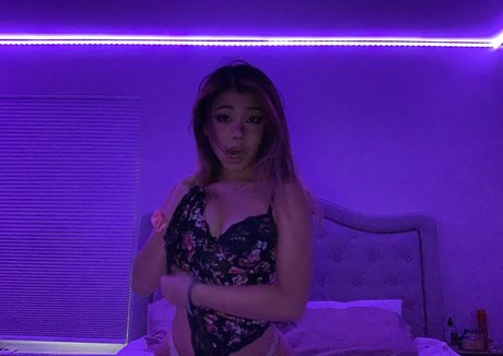 skyewrld exclusive pornstar picture