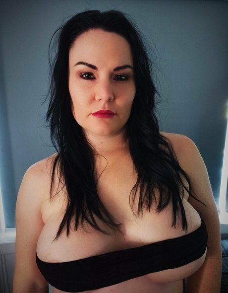 chanelbeexx adult actress picture