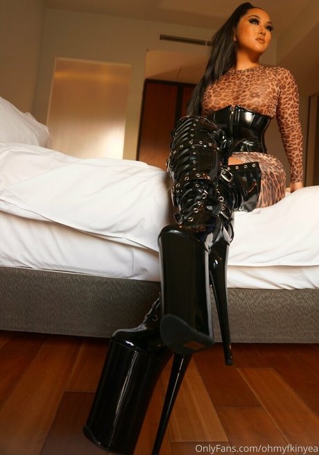 ohmyfkinyea exclusive star gallery