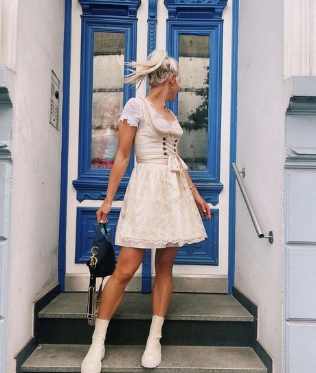 Carina Witthoeft actress pictures