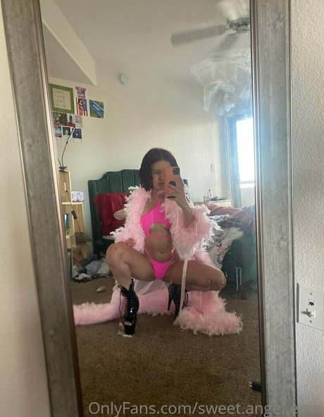 sweet angel ems xxx pornstar pic