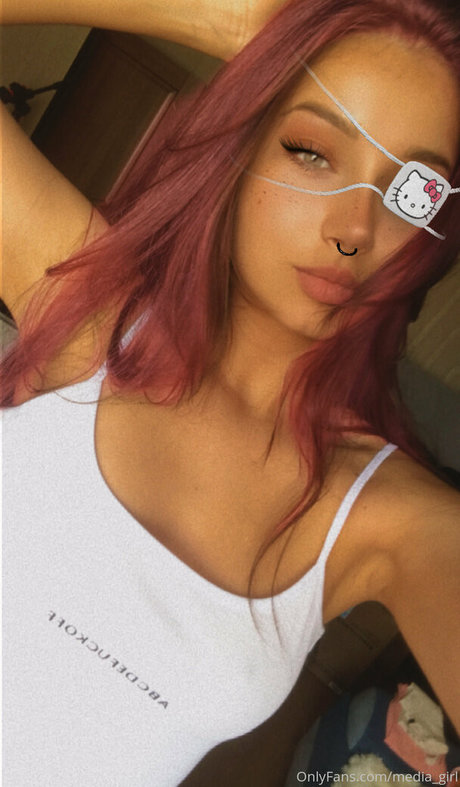 media girl nude actress picture