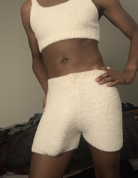 Itsvaleriemay model pretty galleries