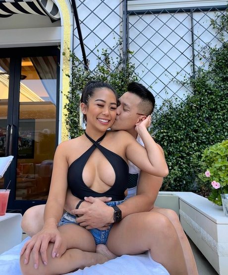 geezelouiseeeee sex actress pic