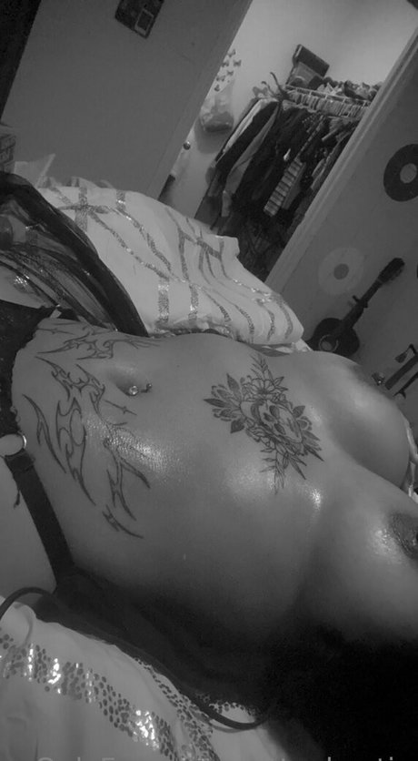 kittyghostin beautiful pornstar photos