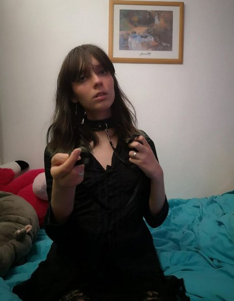 Sin Rose xxx pornstar img