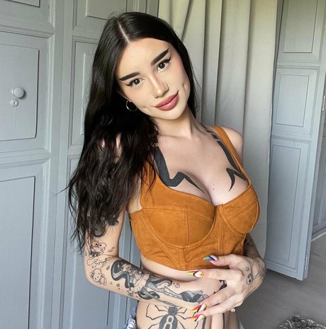 Zeliahxo star nude image