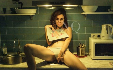 Naty Quim Quick model image