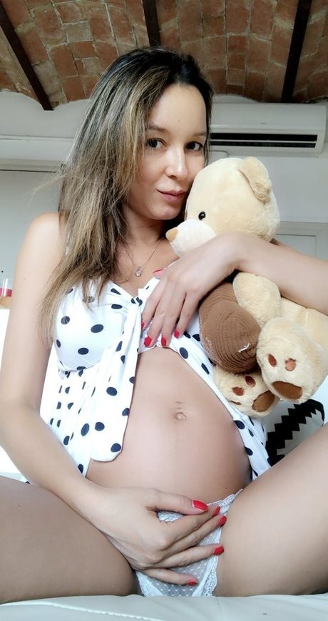 francysbelle pretty model pics