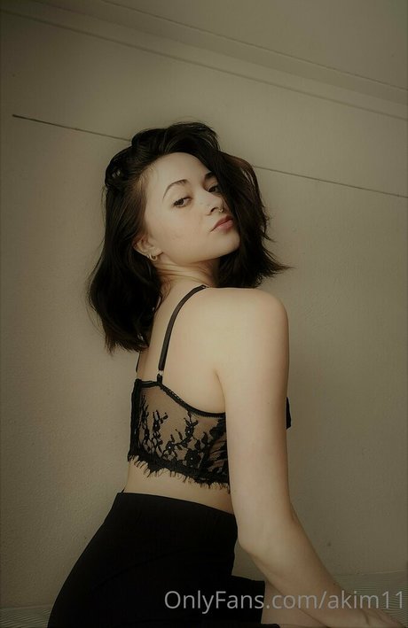 akim11 xxx star images